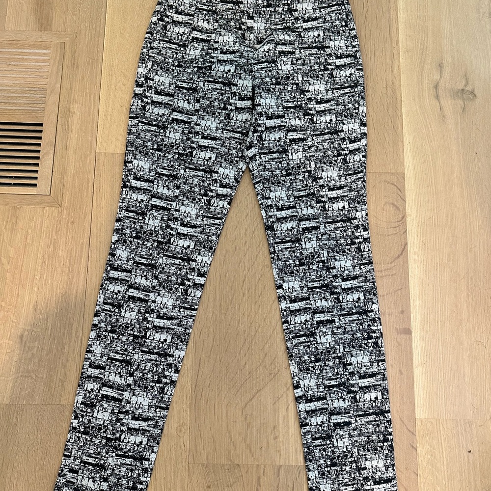 Diane Von Furstenburg Black and White slim pants